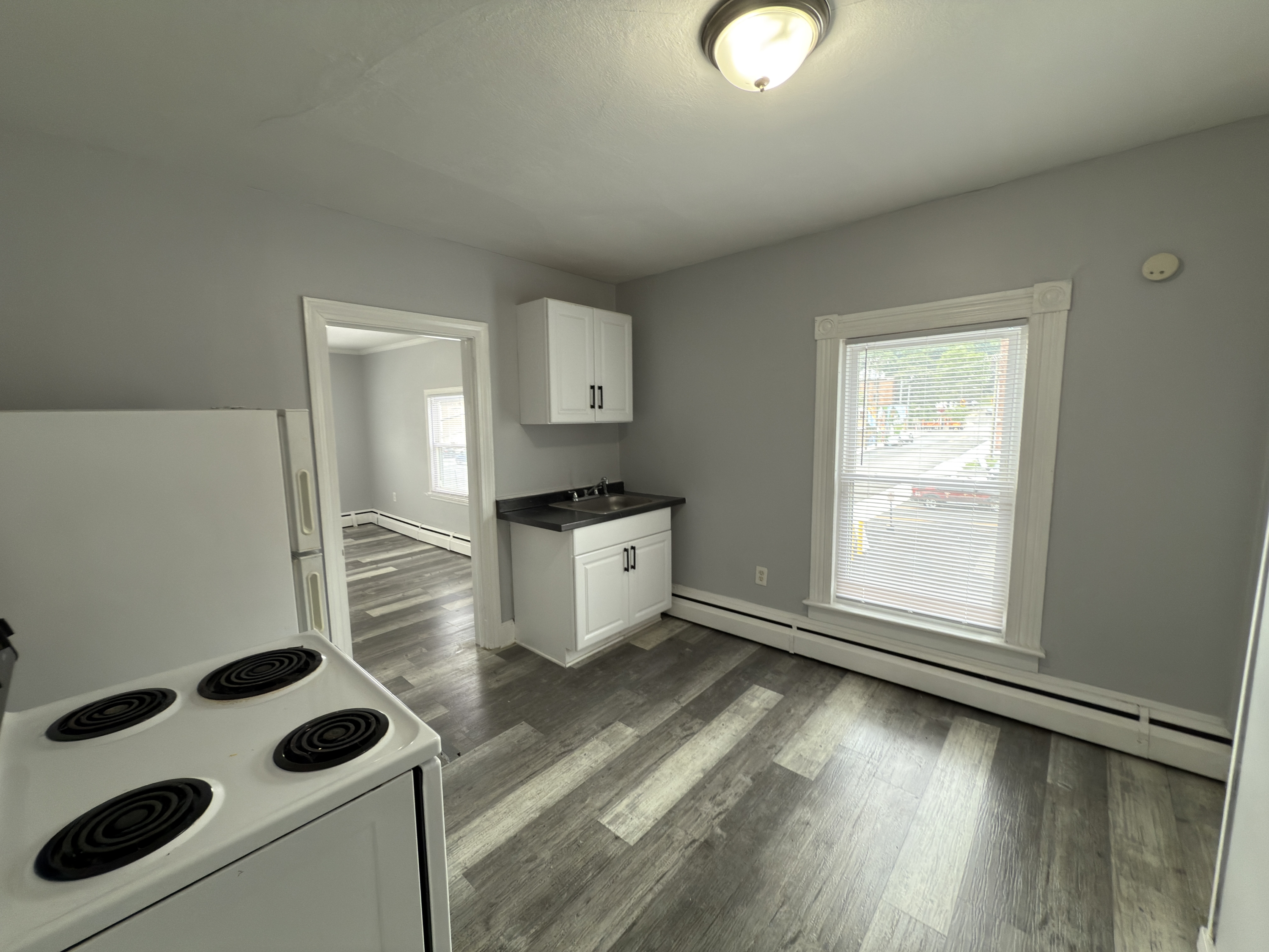 45 Elm Street - E